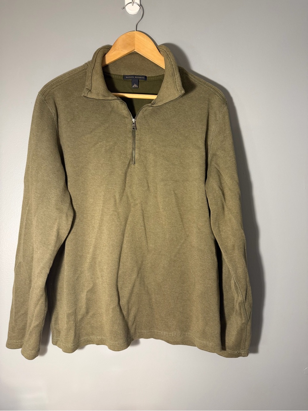Banana Republic Men's Olive Green 1/4 zip Sweater minimalist preppy